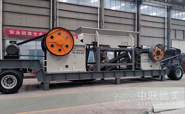 移動式建筑垃圾破碎機(jī)